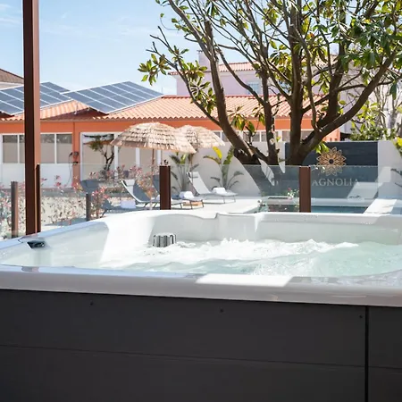 Magnolia Luxury Villa *