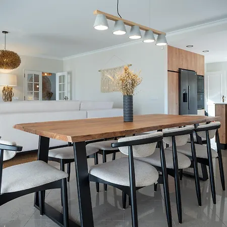 Magnolia Luxury Villa *