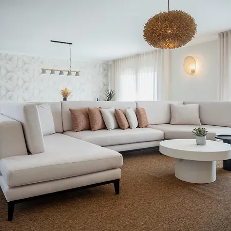 Magnolia Luxury Villa